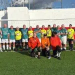 Although ladies walking football has taken off on the Costa del Sol, as it has in the rest of Spain, there is still a lack of women involved in the sport to form a league in the region. However, one British national is attempting to change this by setting up a new all-women’s walking football team. Jane Bond, who plays with the Cómpeta Chicas team, explained that “sadly, there are not enough women taking up this sport”. The 56-year-old Londoner had never played football until she arrived in Malaga in August 2024, although taking up the sport was not her own decision.