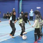Primary school pupils who never had the opportunity to represent their schools in sports are being given a chance to take part in a beginner-friendly walking football competition. Organised by Universiti Malaya’s Community Engagement Centre (UMCares), the competition is part of a programme that introduces pupils to a lower-intensity version of the game with modified rules aimed at reducing injury risks and ease beginners into the sport.